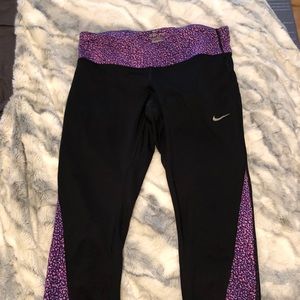 Nike Dri Fit Cropped Leggings